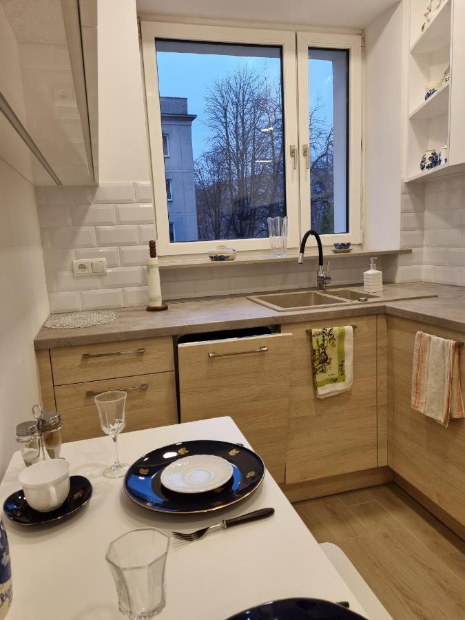 W Kolorze Miety Apartment Varşovia Exterior foto
